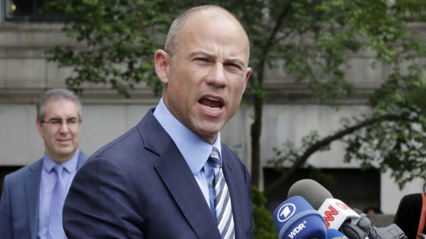 Michael Avenatti : la chute spectaculaire d'un avocat qui défiait Donald Trump