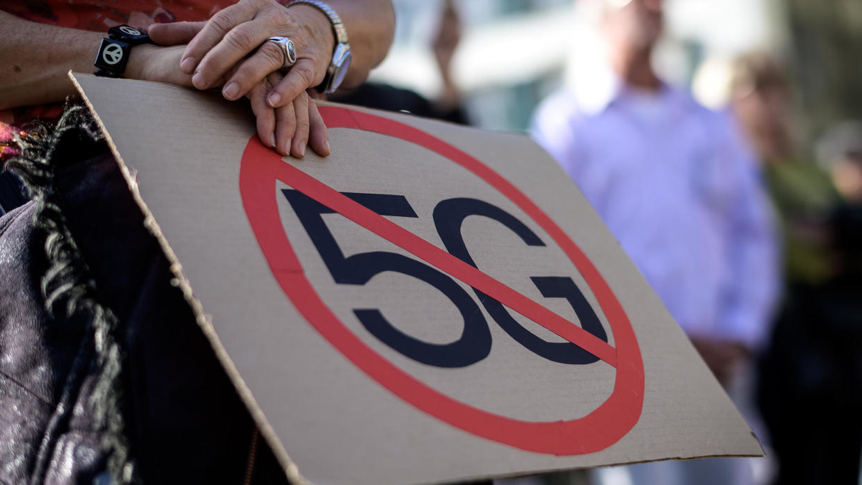 FRANCE : Pétition et recours d’ONG contre la 5G
