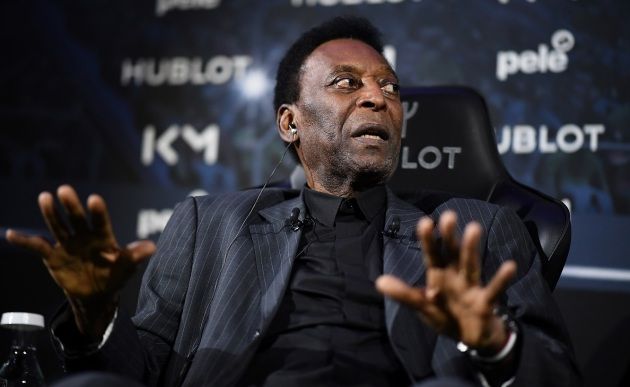 BRESIL: Pelé, dépressif, vit "reclus", dit son fils