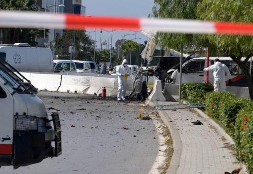 Tunis: une double attaque suicide contre l’ambassade américaine fait six blessés