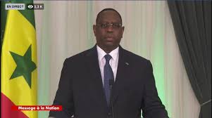 Coronavirus: la loi d'habilitation donnant les pleins pouvoirs au Président de la République (Document)