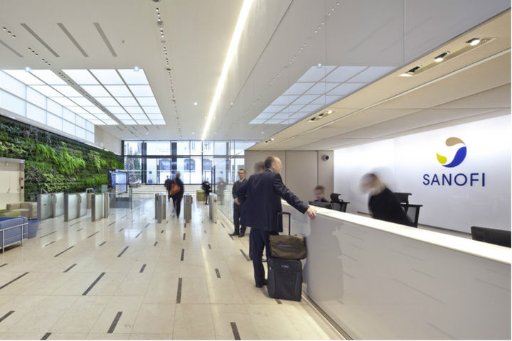 Covid-19: la française Sanofi promet son vaccin en priorité aux États-Unis en cas de découverte