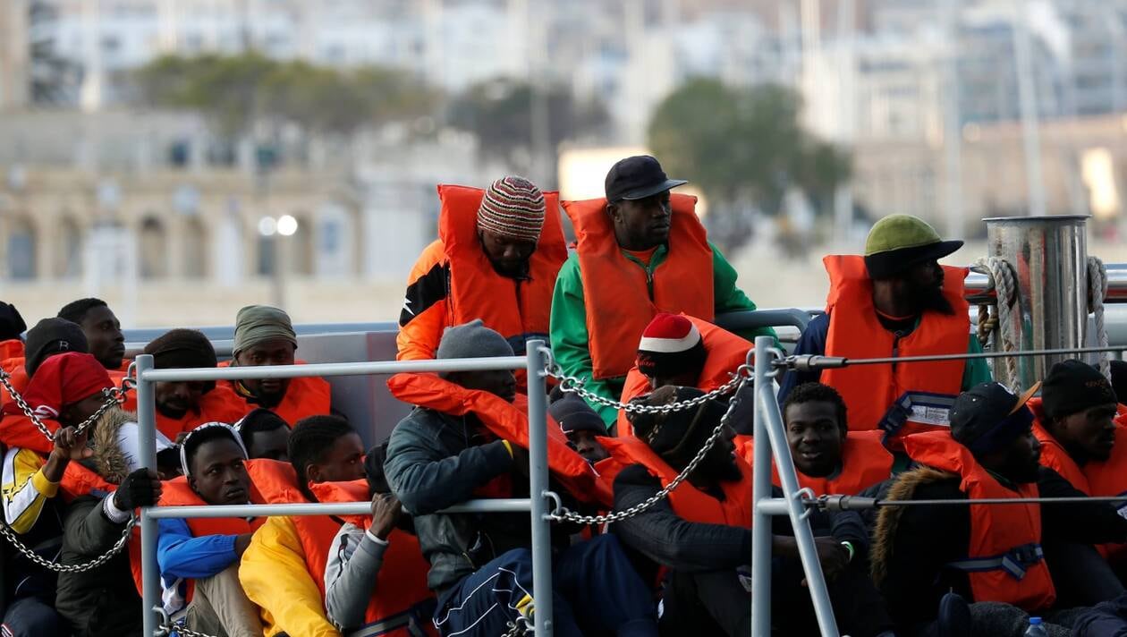 Malte autorise le débarquement de 400 migrants bloqués en mer