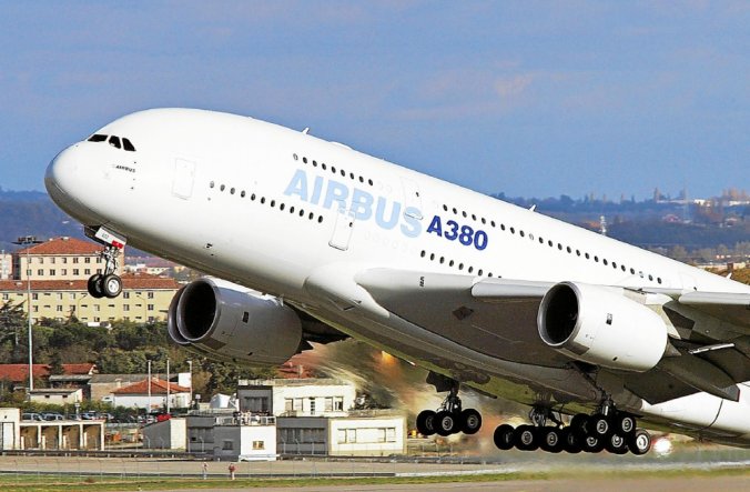 Aéronautique : le groupe Airbus annonce la suppression de 15 000 postes, dont 5 000 en France