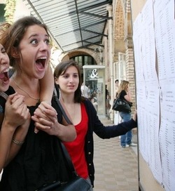 Bac 2020 : le taux de réussite avant rattrapage à un niveau "record" de 91,5%, annonce le ministère de l'Education