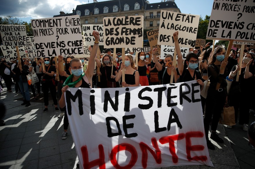France : Manifestations contre «la culture du viol En Marche»