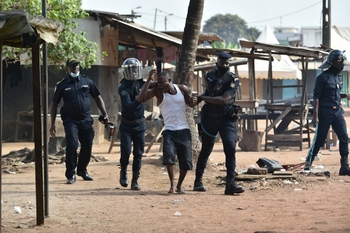 Le gouvernement ivoirien veut mettre fin à la violence avant la présidentielle du 31 octobre