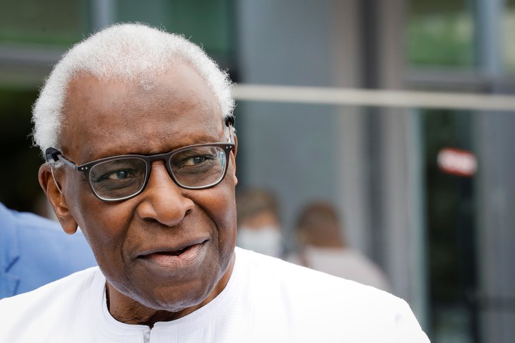 Lamine Diack condamné à 4 ans de prison dont deux ferme