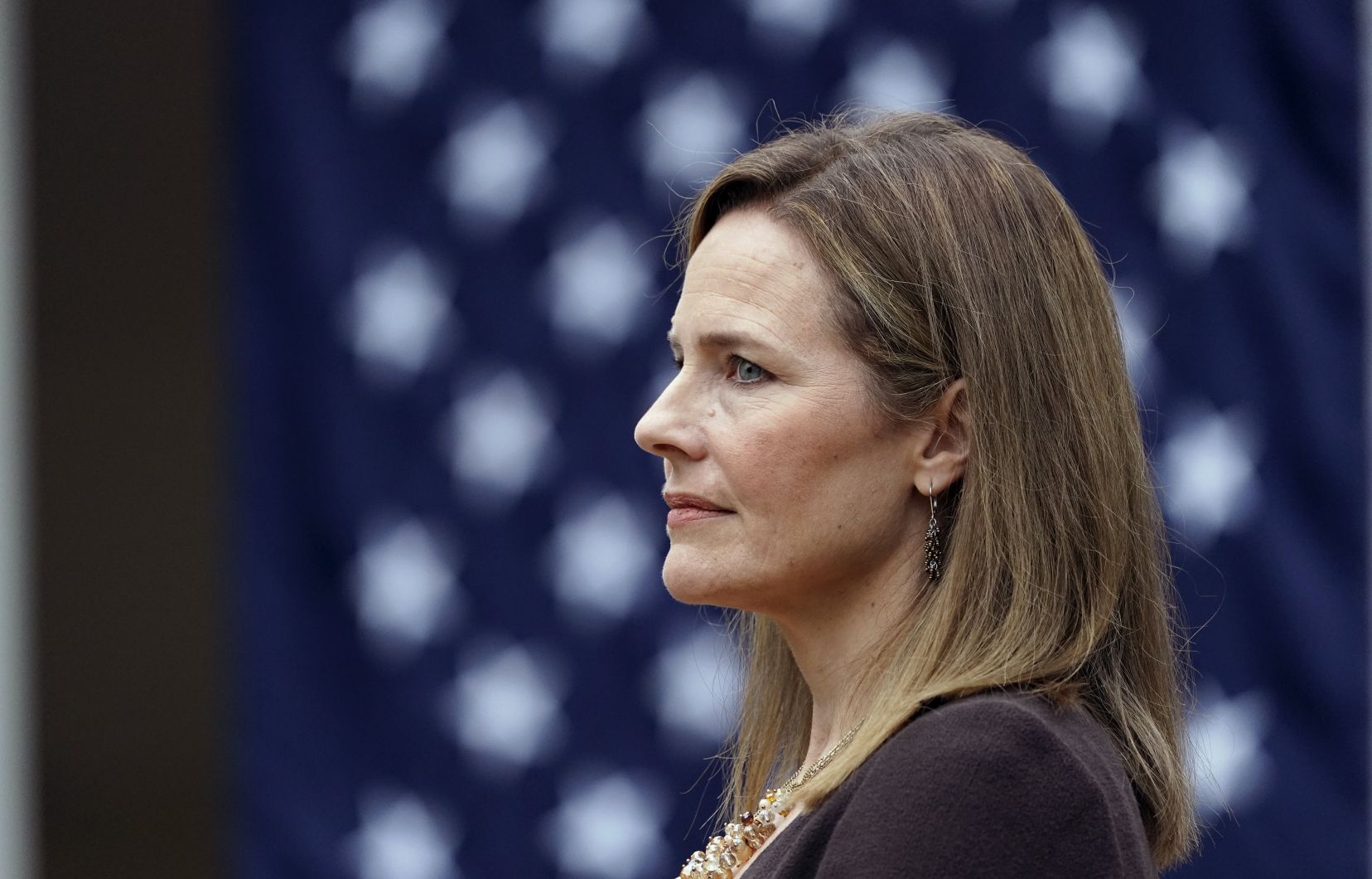 États-Unis : la juge Barrett, pilier de la droite religieuse américaine