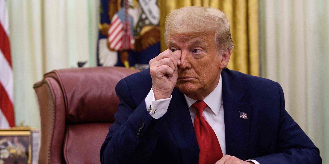 Présidentielle américaine : Trump vire un responsable contestant ses accusations de fraude