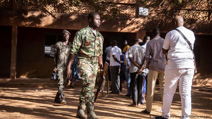 Élection présidentielle : le Burkina Faso a voté sous la menace djihadiste