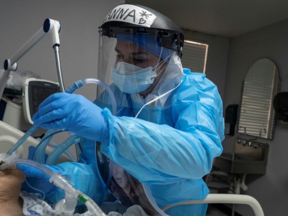 COVID-19 : plus de 210 000 cas en 24 h aux États-Unis, un record absolu