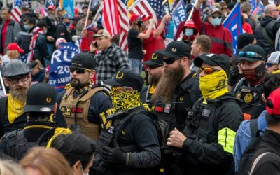 Washington : cinq blessés après des incidents lors de manifestations pro-Trump