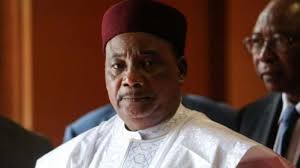 Le Niger élit un successeur à Issoufou
