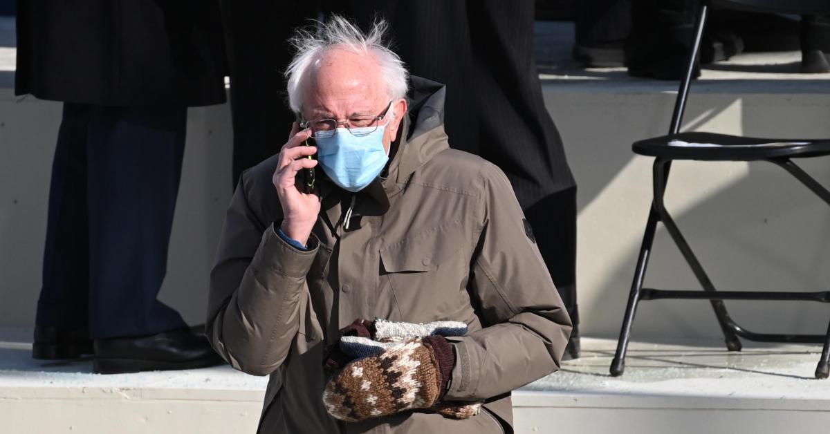 Bernie Sanders lève 1,8 million de dollars avec sa célèbre photo