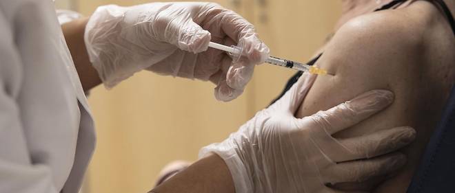 COVID-19 : La France premier pays à recommander une seule dose de vaccin