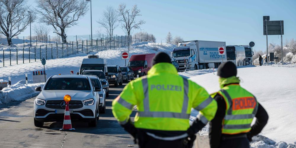 COVID-19 : Paris ne souhaite pas que l’Allemagne ferme sa frontière avec la France