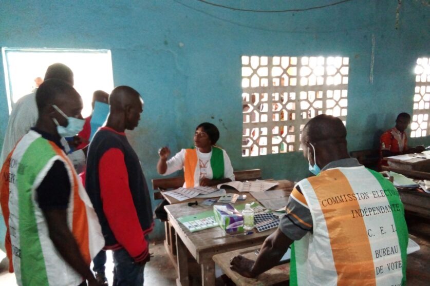 Législatives : les Ivoiriens ont voté dans le calme