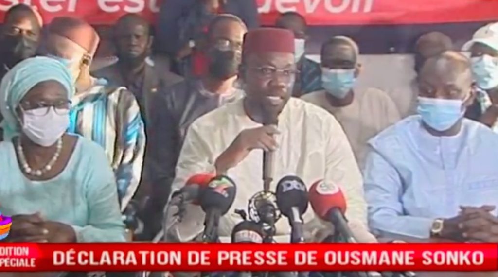 Sénégal : Sitôt libéré, Ousmane Sonko inaugure ses habits de chef de l’opposition par des exigences