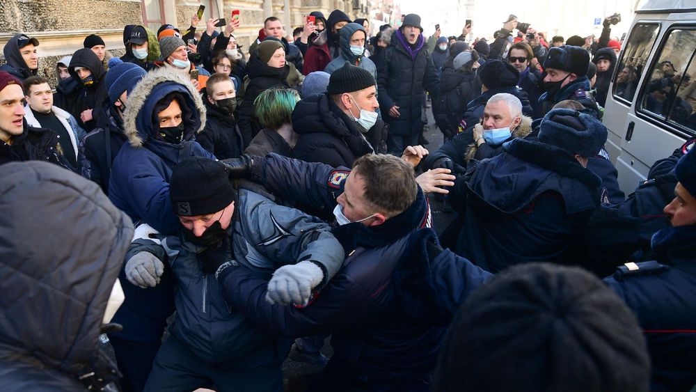 Russie : la police a procédé à l’arrestation de 200 personnes lors d’un forum politique