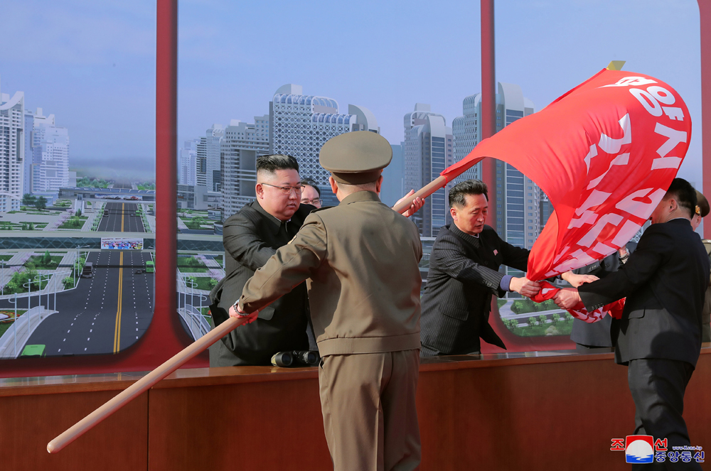 « La construction de 50 000 logements commence à la ville de Pyongyang » (communiqué)