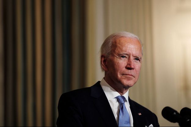 Biden propose à Poutine un sommet dans «un pays tiers»