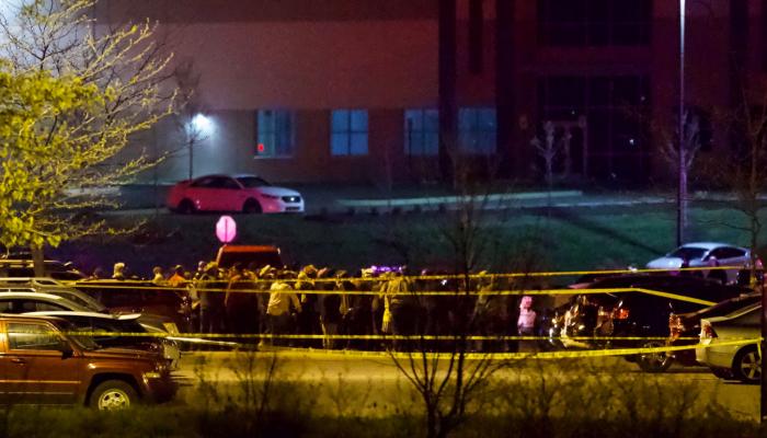 ETATS-UNIS: 8 morts dans une fusillade à Indianapolis