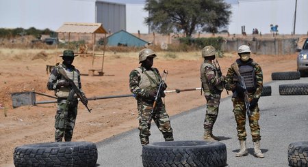 NIGER : Seize soldats tués dans une embuscade