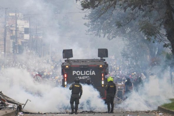 COLOMBIE : Les manifs contre la répression policière virent au chaos