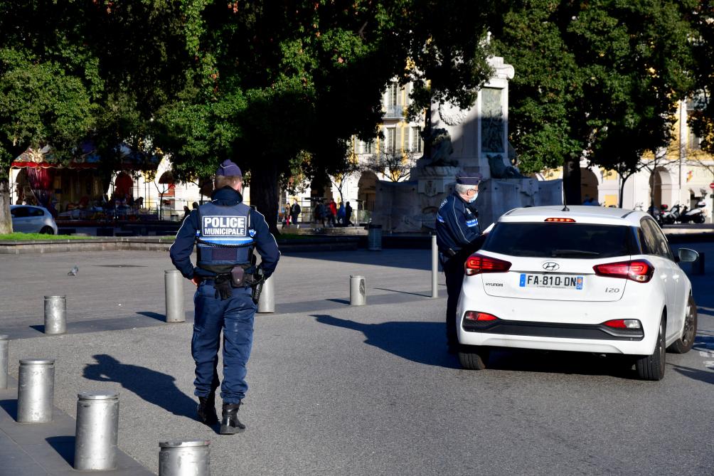 Agression en France : Une policière municipale a été gravement blessée au couteau