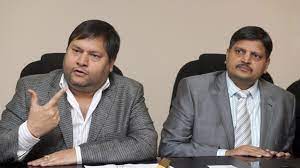 Deux des trois frères Gupta ciblés par la justice sud-africaine