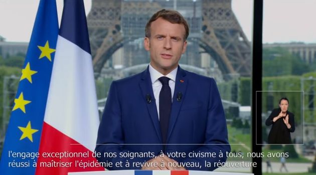 Pandémie en France : Emmanuel Macron rend la vaccination obligatoire pour les soignants