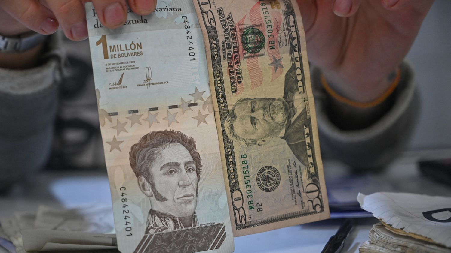 Inflation de 400 000 % en 2018 : Le Venezuela supprimera six zéros à sa monnaie
