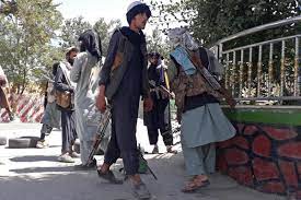 Les talibans prennent Kandahar et d’autres villes-clés