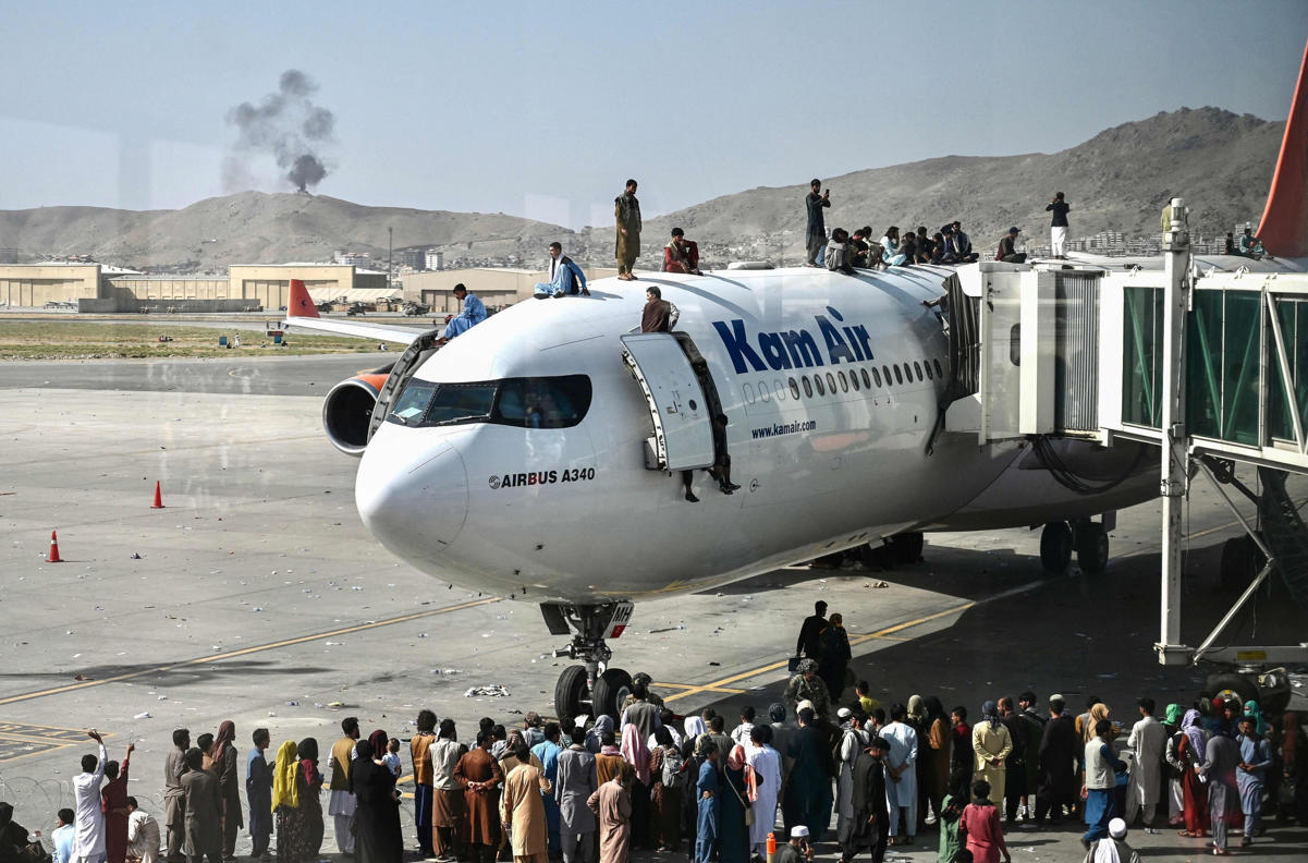 AFGHANISTAN : tous les vols civils et militaires sont suspendus à l’aéroport de Kaboul – Le point sur les réactions internationales