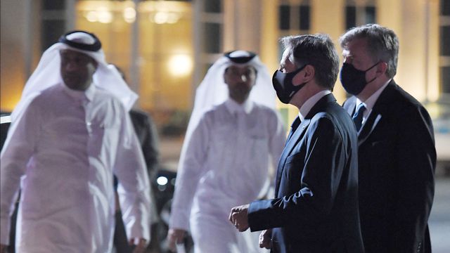 Antony Blinken en visite au Qatar, devenu l’interlocuteur majeur des Taliban