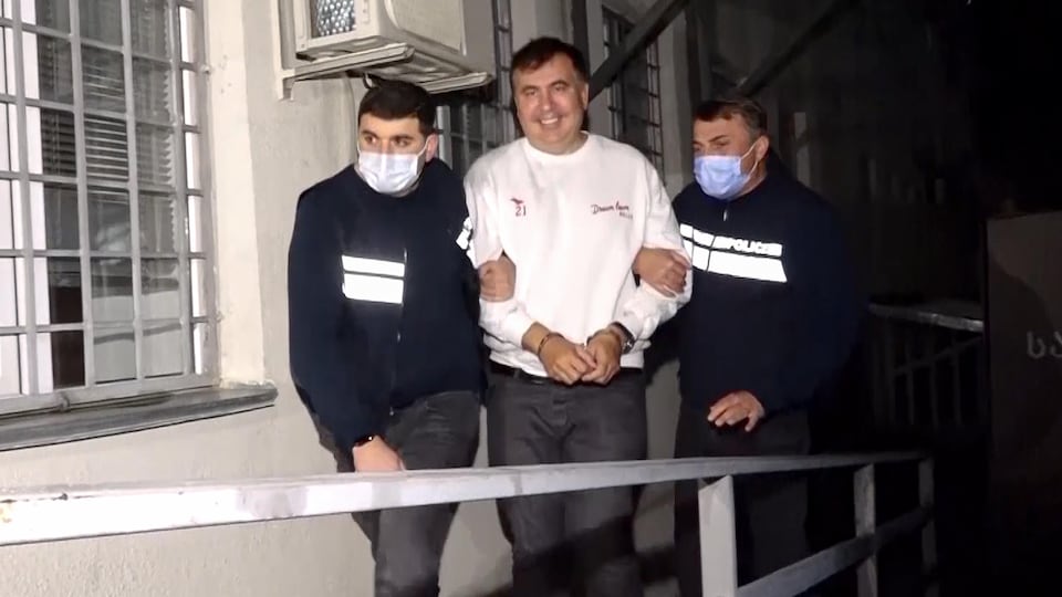 Géorgie : l’ex-président Mikheïl Saakachvili arrêté à son retour d’exil