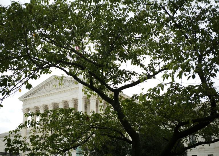 États-Unis : l’infiltration d’une taupe du FBI dans une mosquée devant la Cour suprême