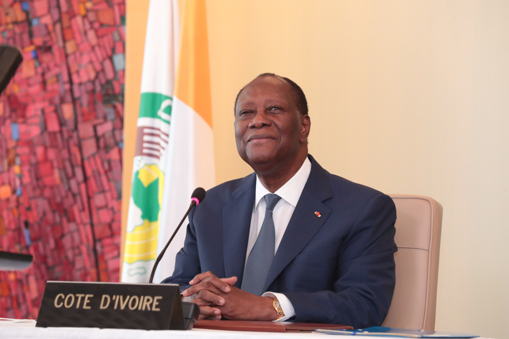 Côte d’Ivoire : Alassane Ouattara annonce des mesures contre les irrégularités dans les entreprises après une série d’audits