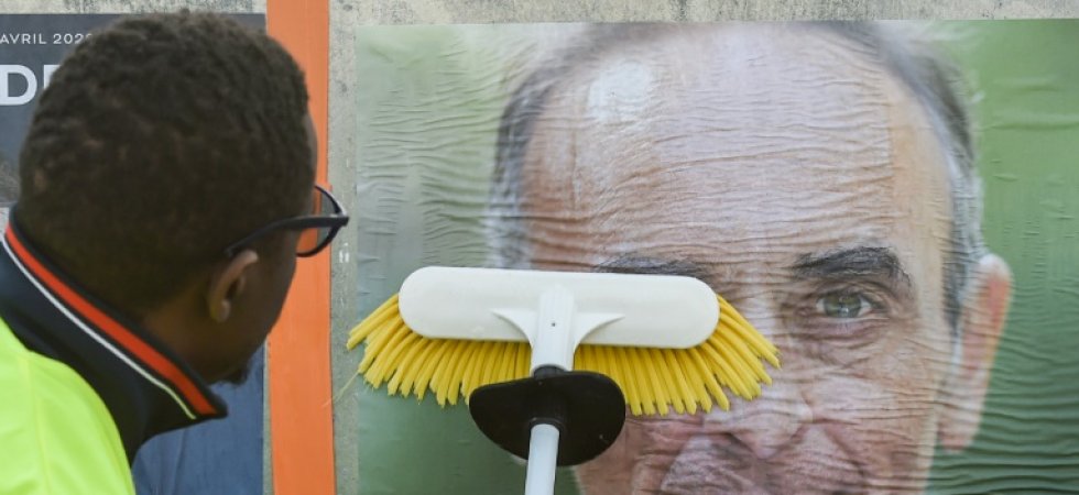 Présidentielle: Macron et la parabole des deux jambes en terre socialiste, début de la campagne officielle