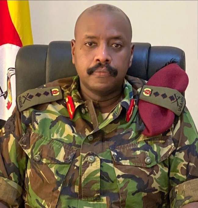 Ouganda : le fils du président Museveni en marche pour la succession