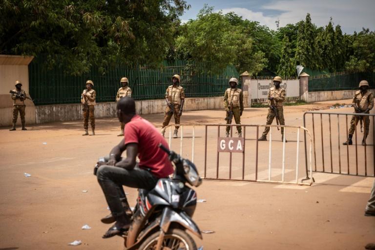 Coup d'Etat au Burkina: retour au calme dans les rues de Ouagadougou