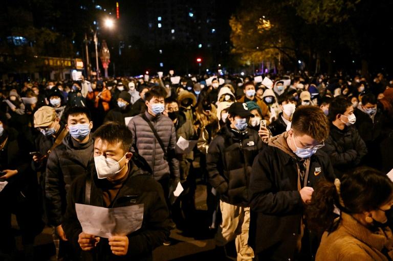 En Chine, police et censure au lendemain de manifestations historiques
