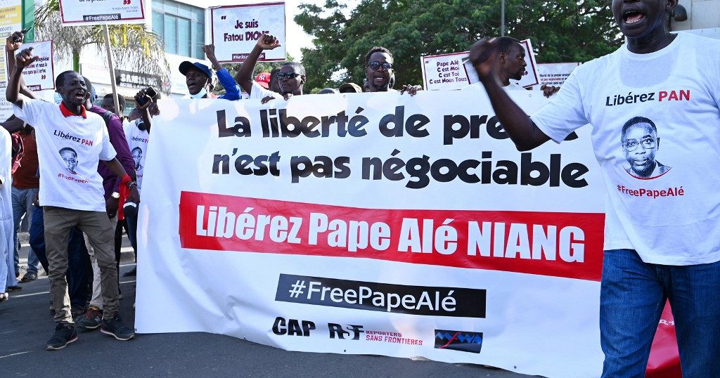 Grève de la faim : le journaliste Pape Alé, symbole de l’arbitraire du régime de Macky SALL (par Seybani Sougou)