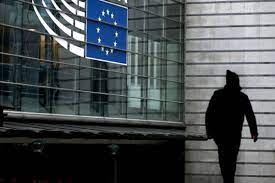 Opération anticorruption au Parlement européen - Une vice-présidente arrêtée, onde de choc à Bruxelles