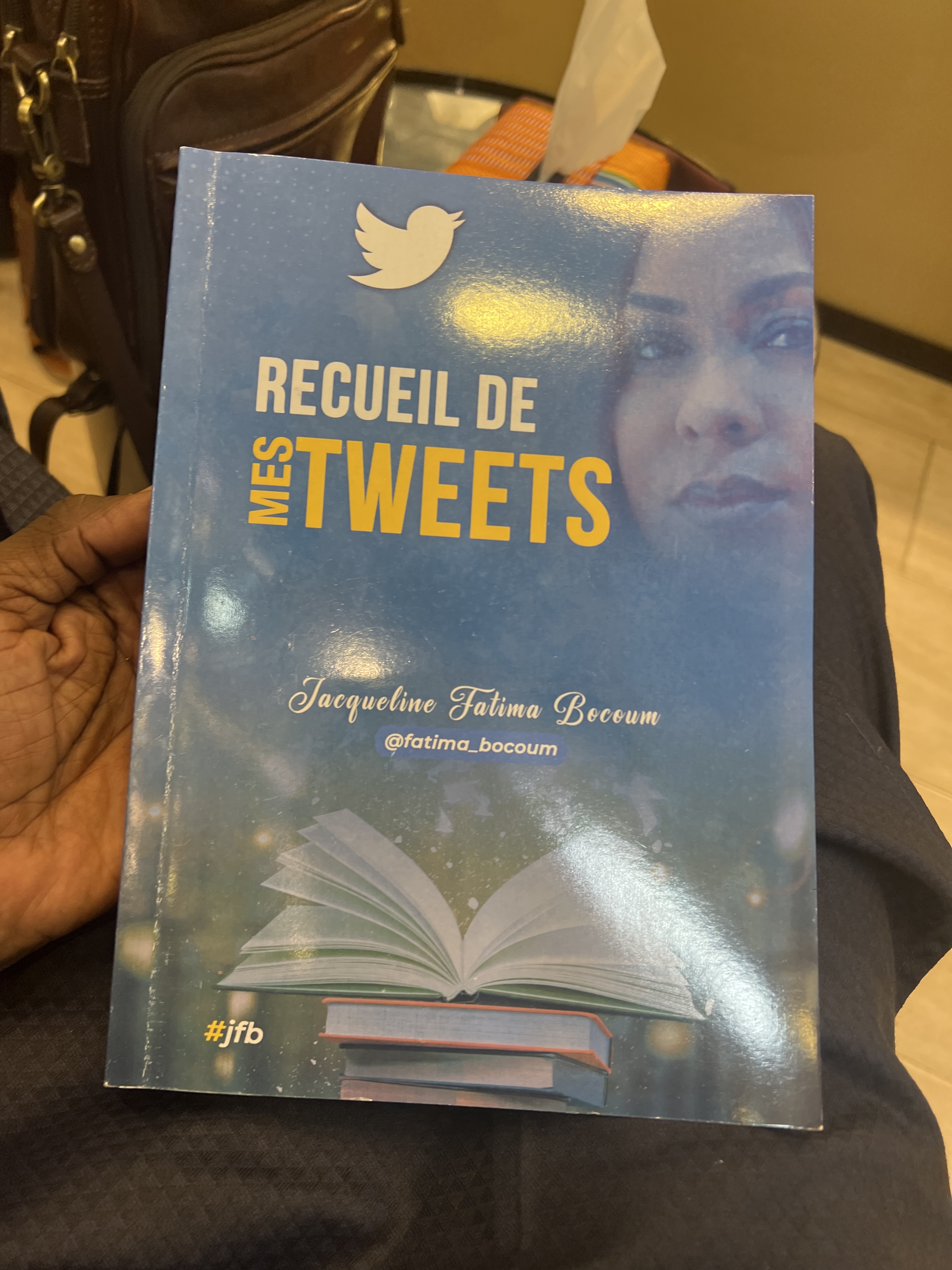 Jacqueline Fatima Bocoum - Une compilation de tweets pour « réconcilier la littéraire et les réseaux sociaux »