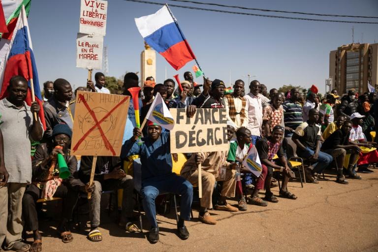 Le Burkina demande le départ de la TF Sabre, une porte entrouverte à la Russie et au groupe militaire Wagner ?