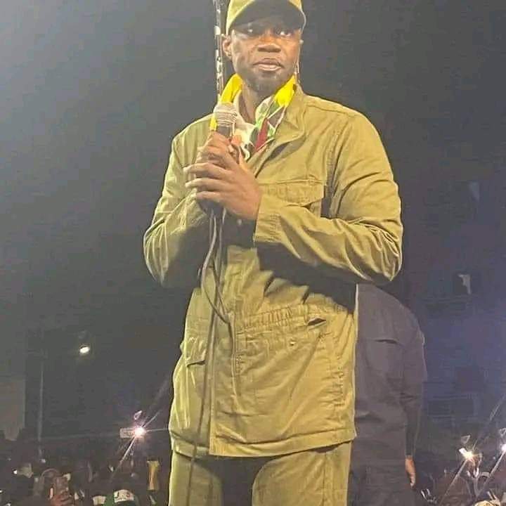 Un raz-de-marée humaine de grande ampleur à Keur Massar, amplifiée par une suspecte coupure de l'électricité !