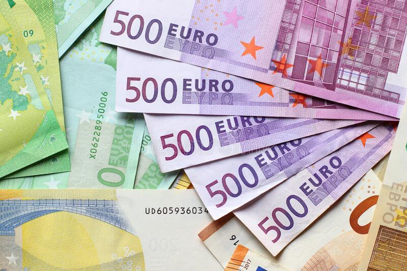 Euros: les faux billets en recul