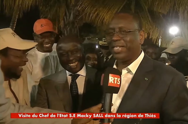 Le président Macky Sall à son arrivée à Thiès, accueilli par Idrissa Seck